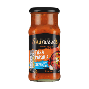 Sharwood's Tikka Kochsauce scharf weniger Fett 420g