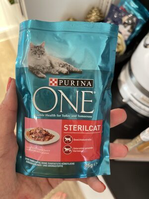 One Sterilcat Gelee in Sauce Lachs&Karotte Katzennassnahrung 85g