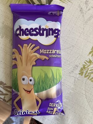 Kerry Cheestrings milde Käsestangen 40% Fettstufe 4x20g